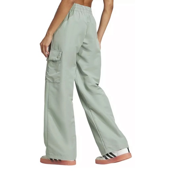 Adidas Light Green Cargo Pants NWT - Picture 3 of 10